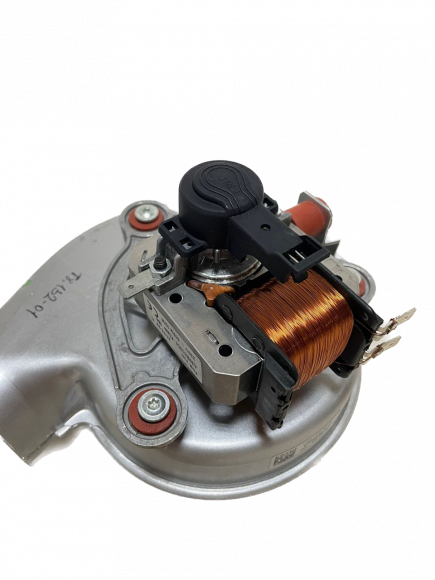 Вентилятор для BOSCH Gaz 6000 / BUDERUS Logamax  87186432640