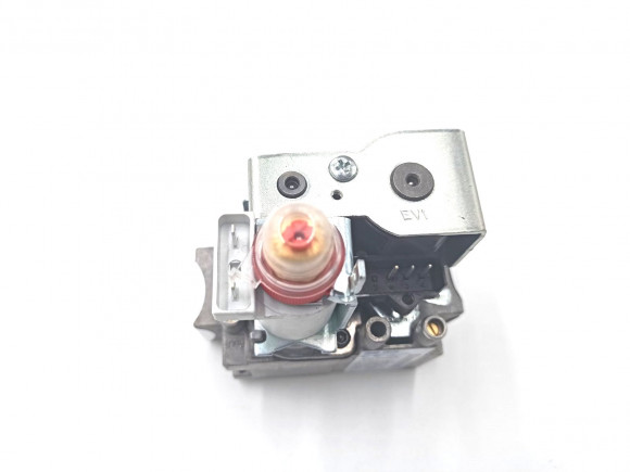Газовый клапан SIT  845 SIGMA для BAXI CB, CI, CNI, Compact, Eco, Edena, Energy, Falke master, Fourtech, Galaxy, Galea, Initia, Luna   5653610
